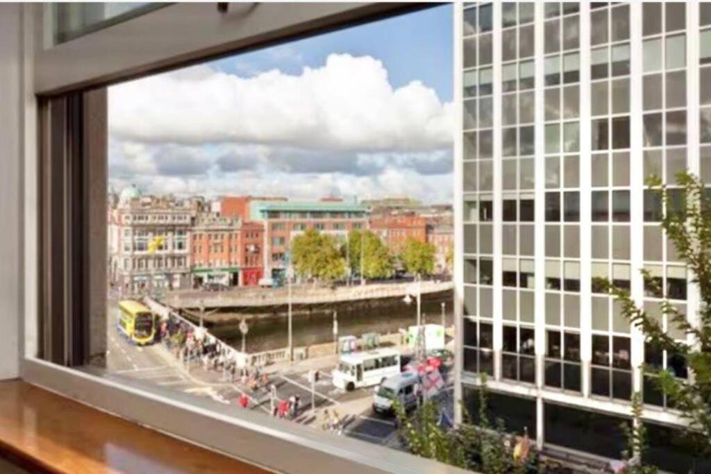 Modern In Heart Of Appartement *